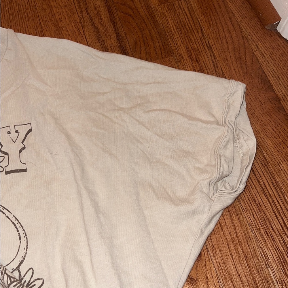 Forever 21 “Howdy Let’s Get Rowdy” Beige Short Sleeve T Shirt Women’s Medium - Picture 4 of 7